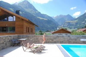 Гостиница EdelWeiss AlpinLodge  Матрай